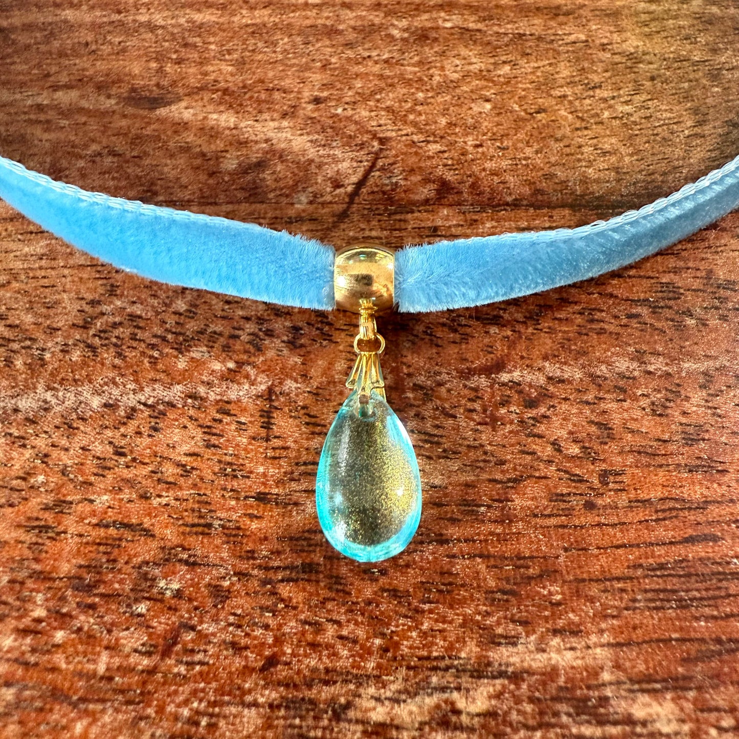 Glass Teardrop Velvet Choker Necklace – Aqua Gold Sparkle