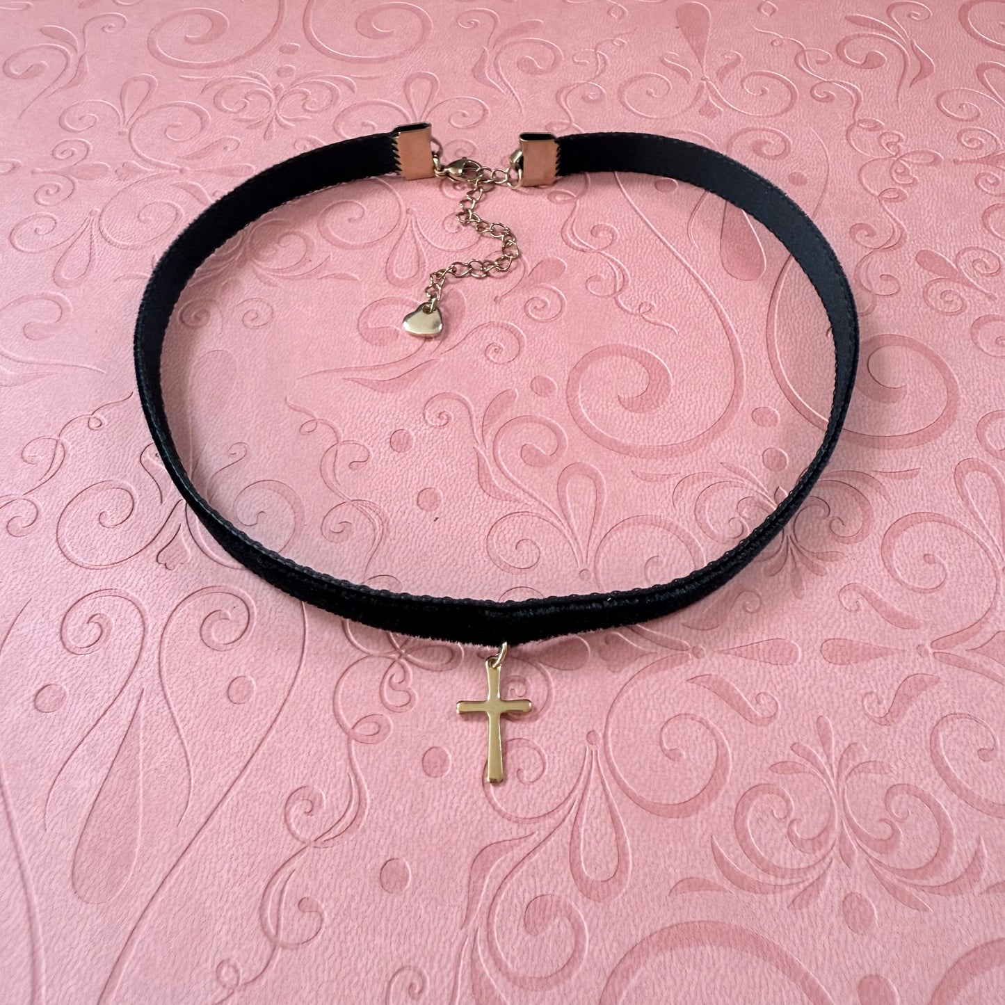 Cross Velvet Choker Necklace