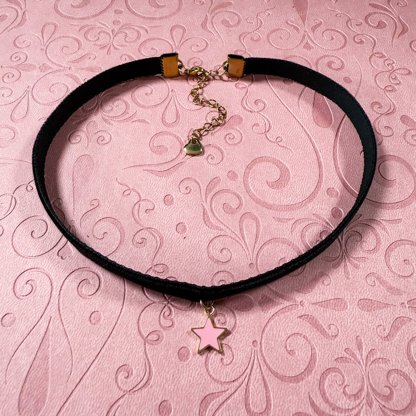 Enamel Star Velvet Choker Necklace