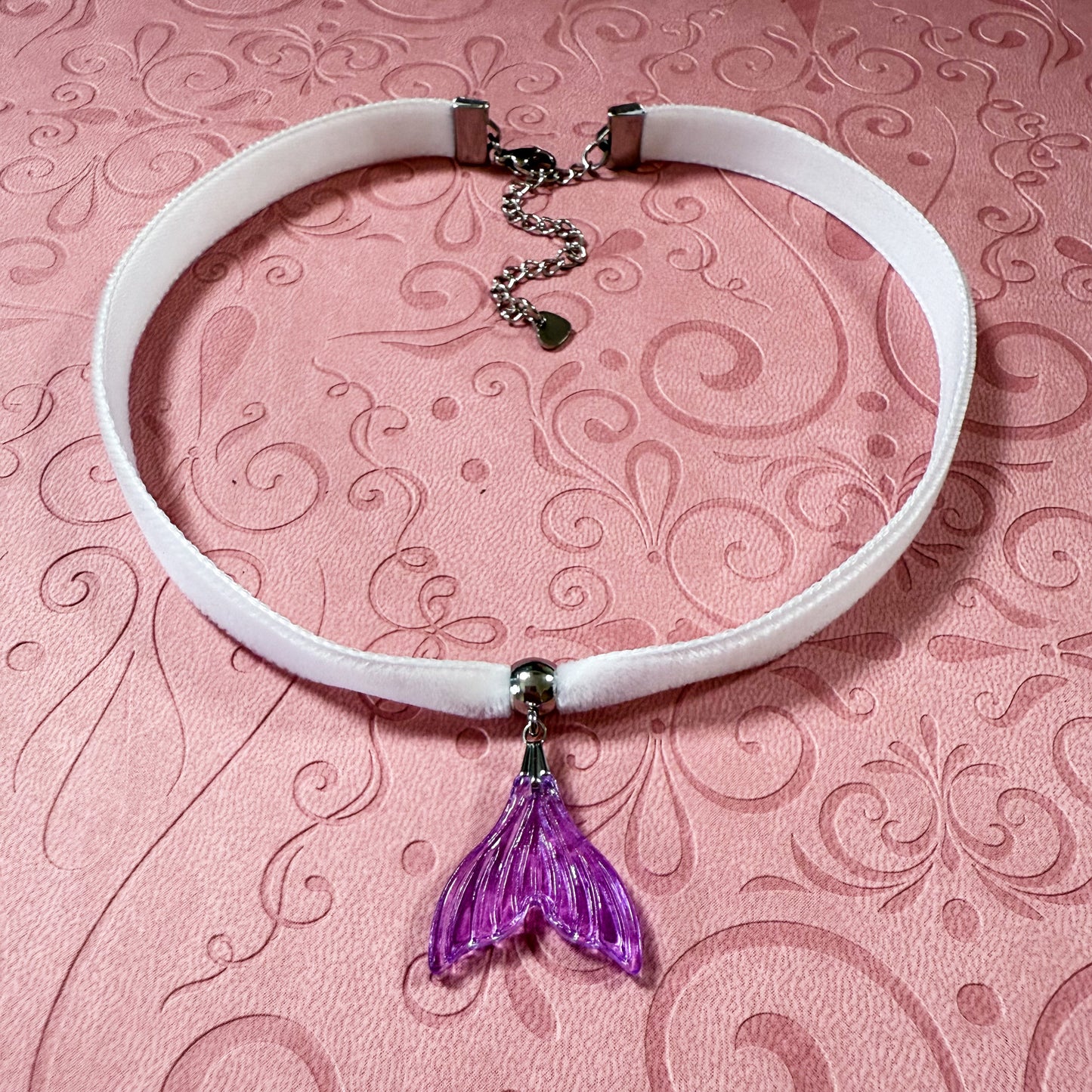 Glass Mermaid Tail Velvet Choker Necklace