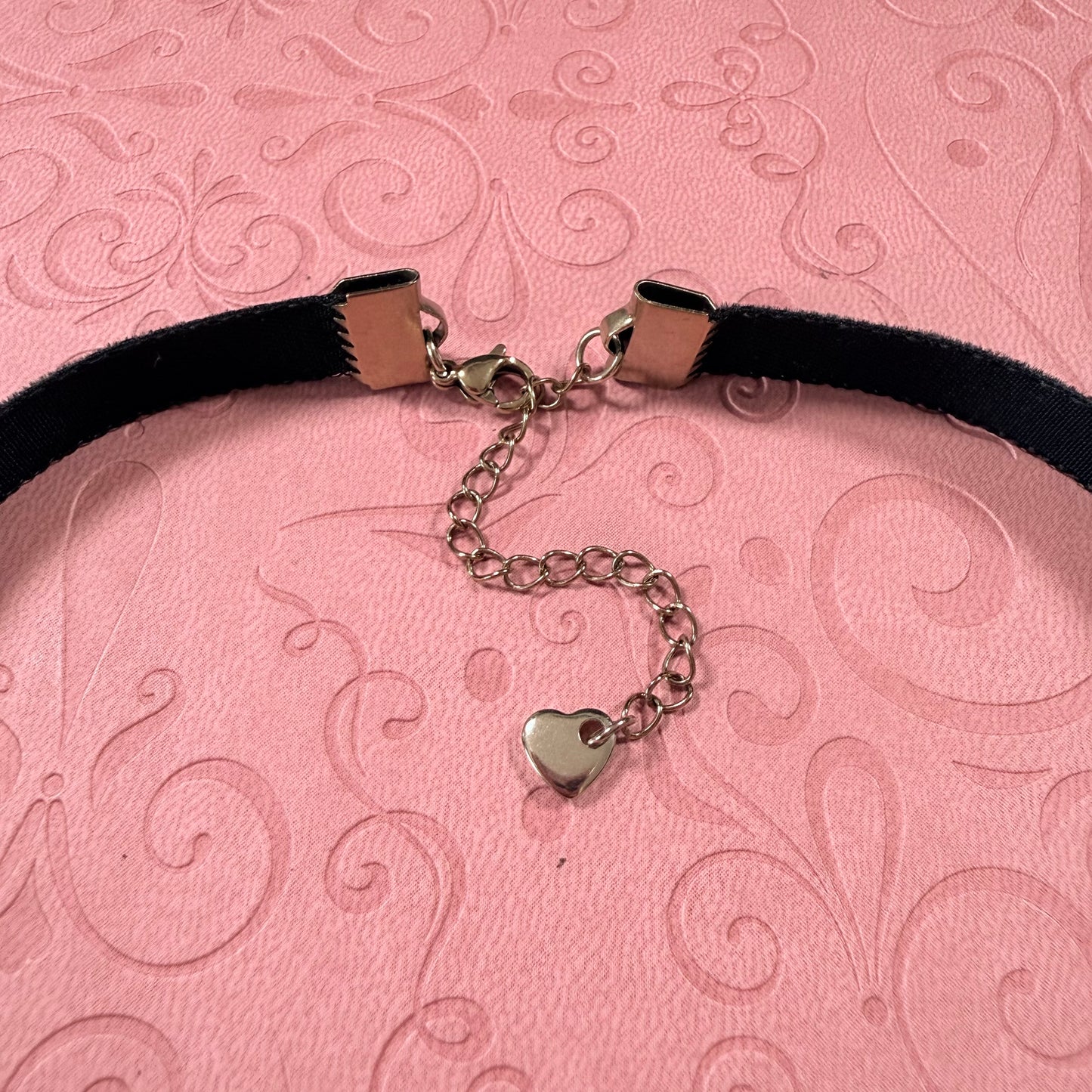 Small Bell Velvet Choker Necklace