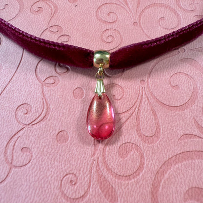 Berry Glitter Glass Teardrop Velvet Choker Necklace