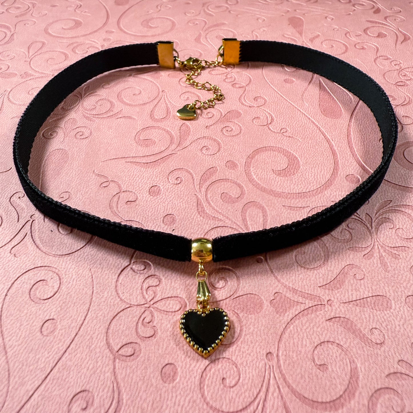 Black Heart Velvet Choker Necklace
