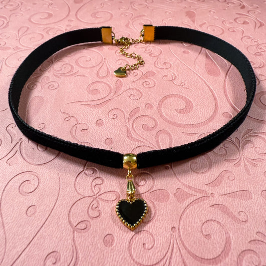 Black Heart Velvet Choker Necklace