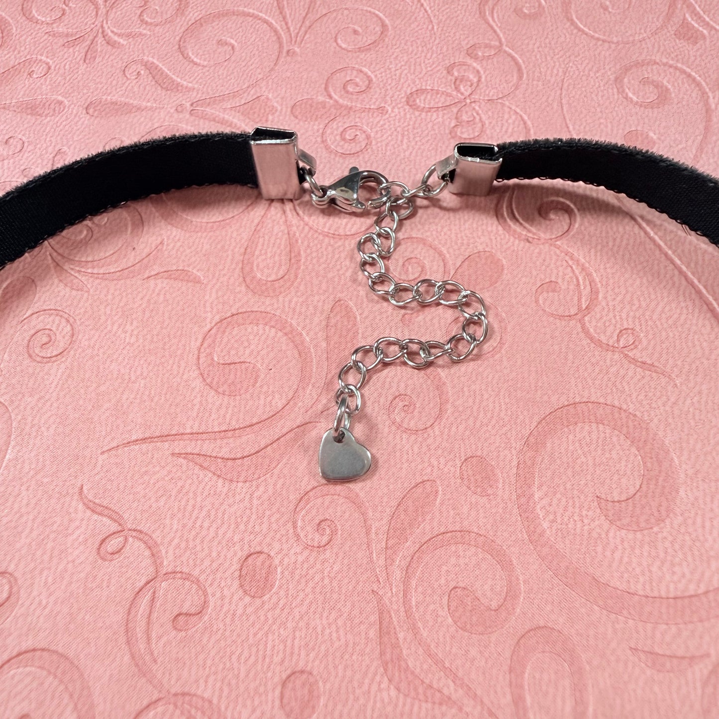 Bow Velvet Choker Necklace