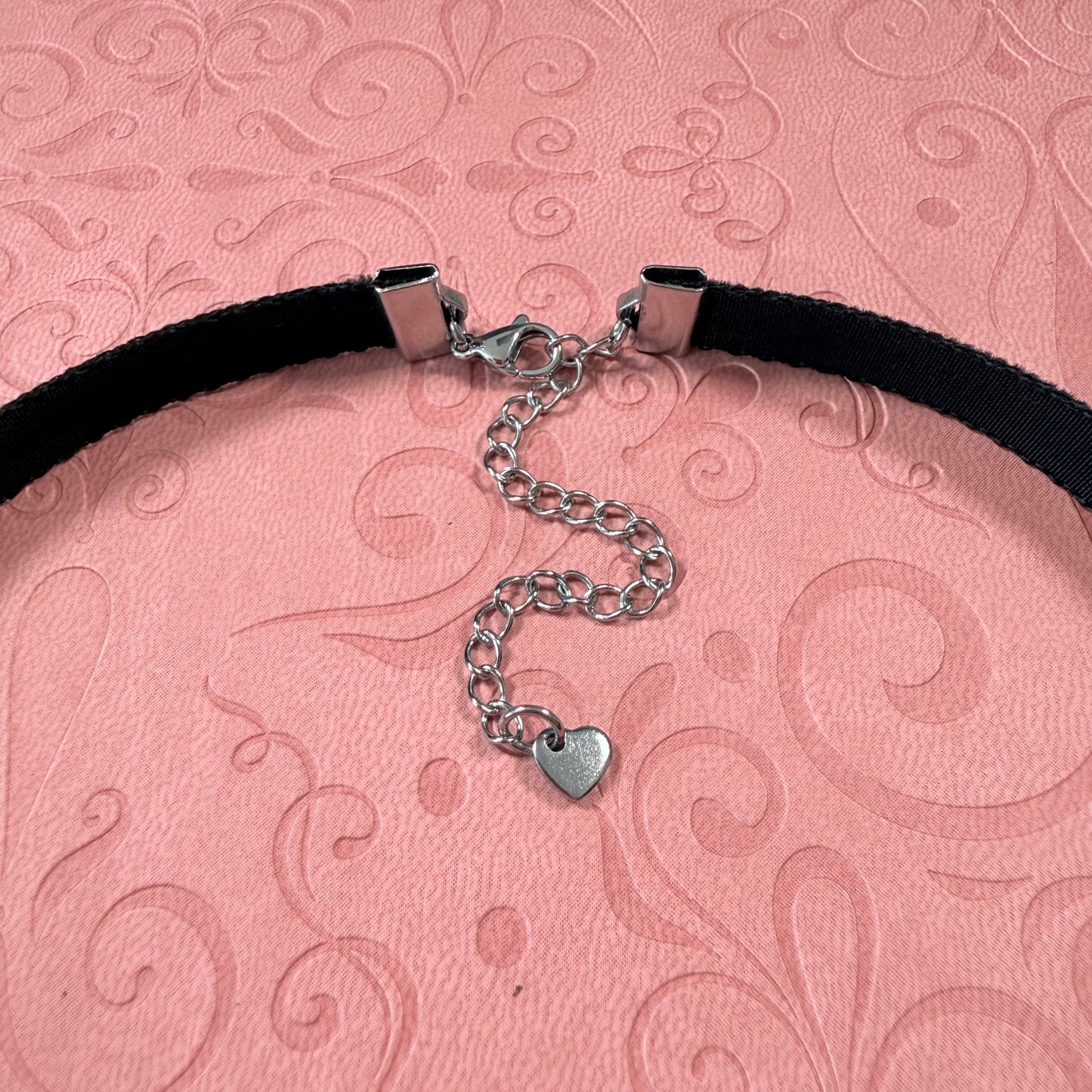 Clear Glass Star Velvet Choker Necklace