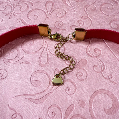 Glass Teardrop Velvet Choker Necklace – Crimson Gold Sparkle