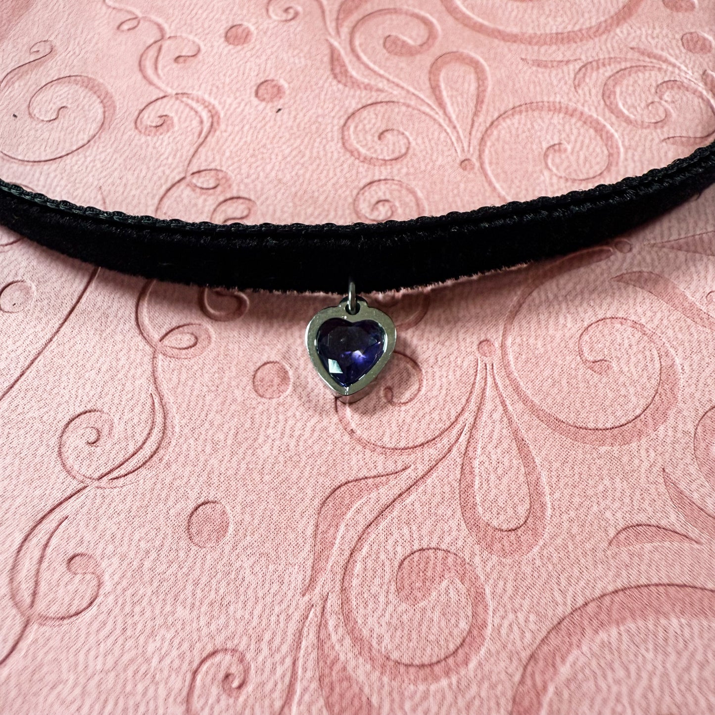 Silver Heart Gem Velvet Choker Necklace