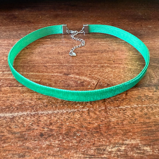Emerald Green Velvet Choker Necklace