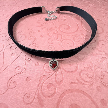 Silver Heart Gem Velvet Choker Necklace