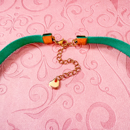 Golden Grove Glass Teardrop Velvet Choker Necklace