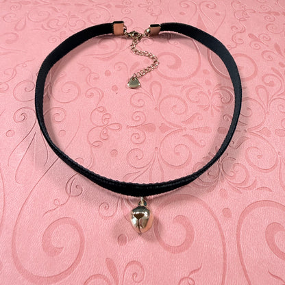 Large Bell Velvet Choker Necklace