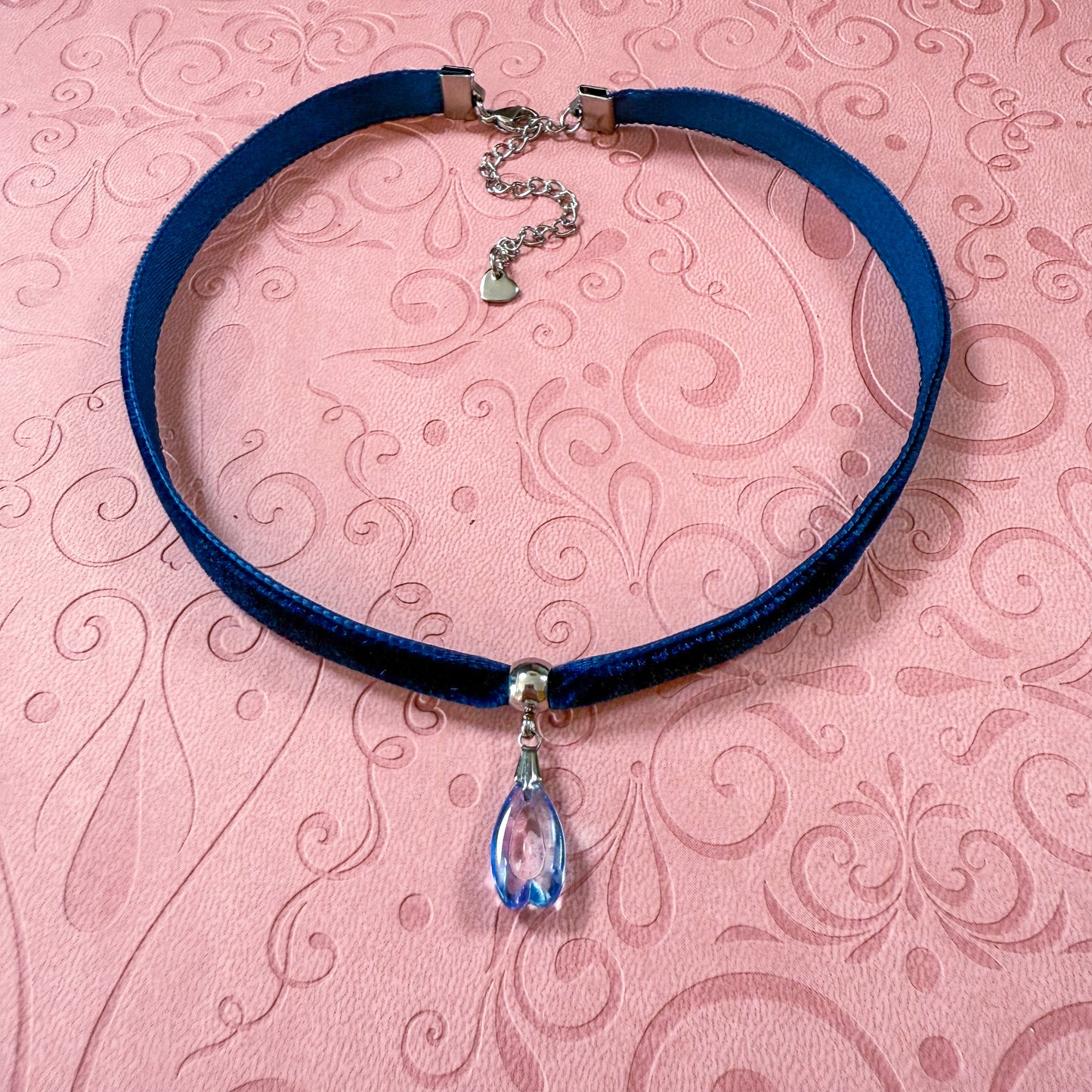 Lavender Skies Glass Teardrop Velvet Choker Necklace