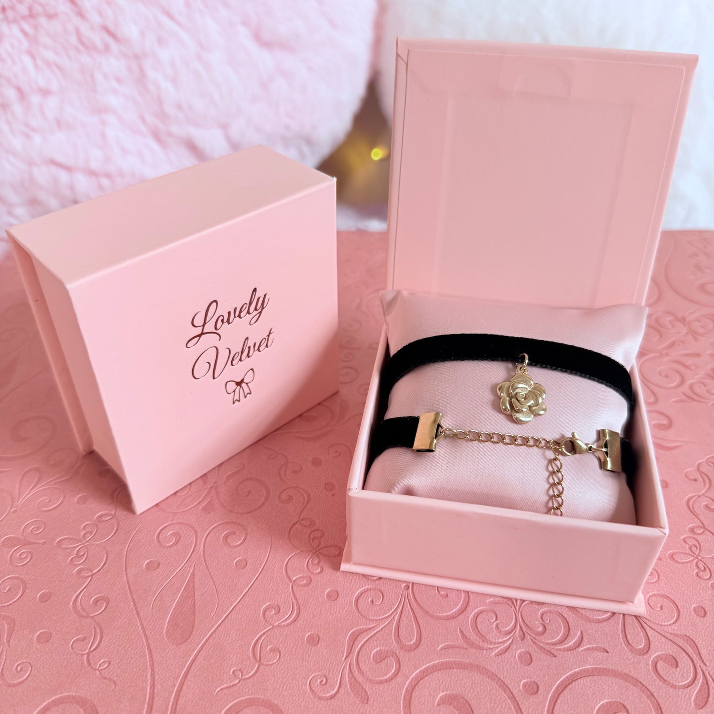 Rose Velvet Choker Necklace