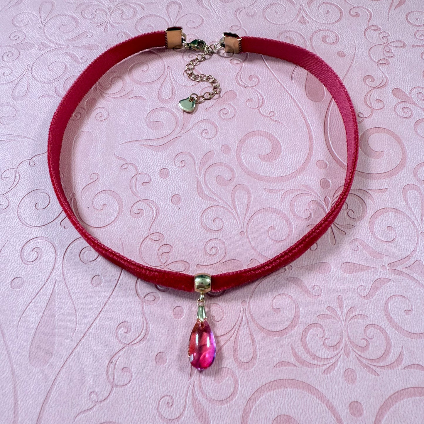 Magenta Sunset Glass Teardrop Velvet Choker Necklace