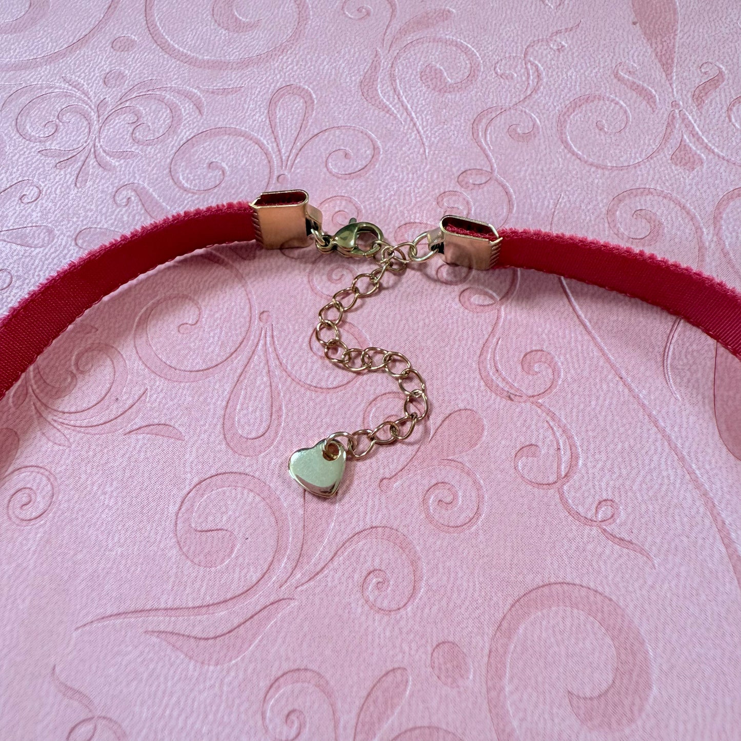 Magenta Sunset Glass Teardrop Velvet Choker Necklace
