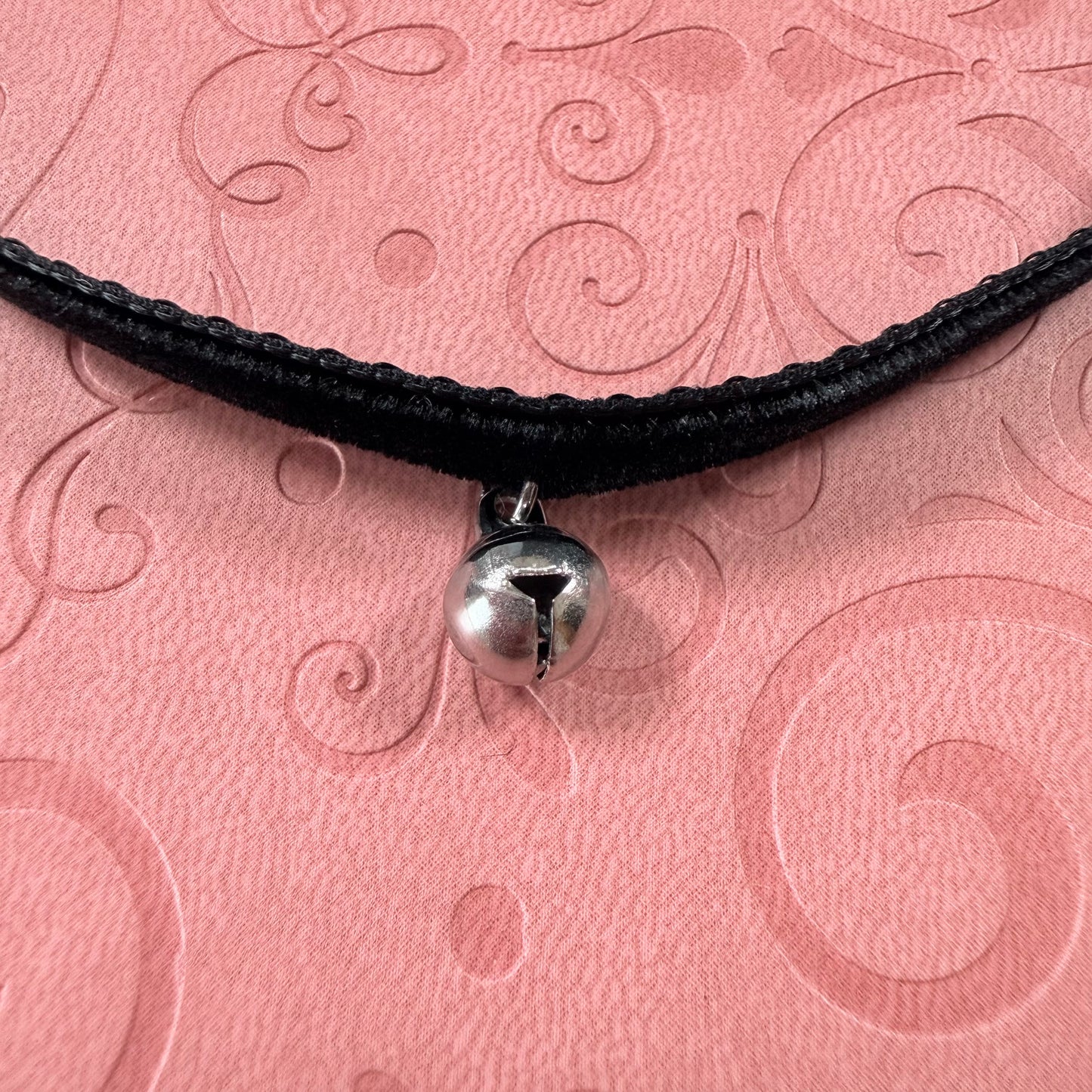 Small Bell Velvet Choker Necklace