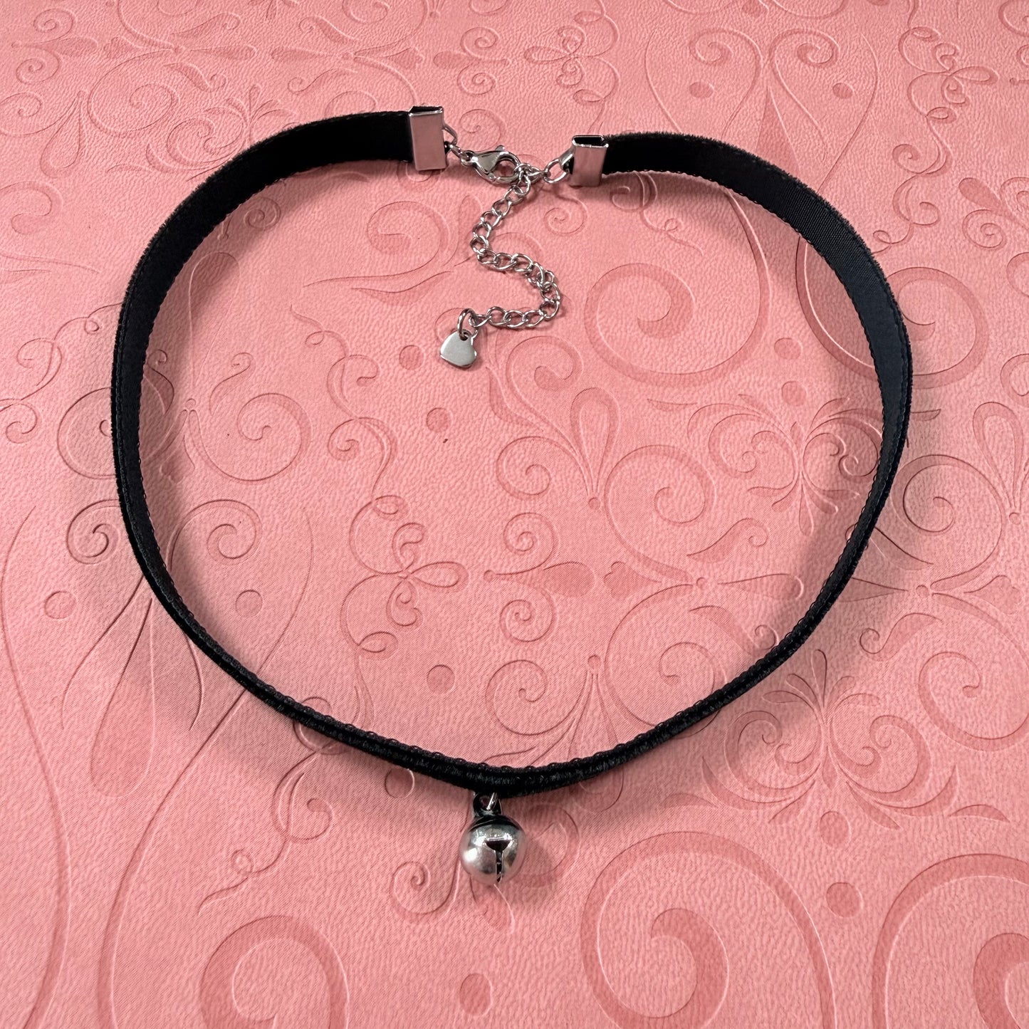 Small Bell Velvet Choker Necklace