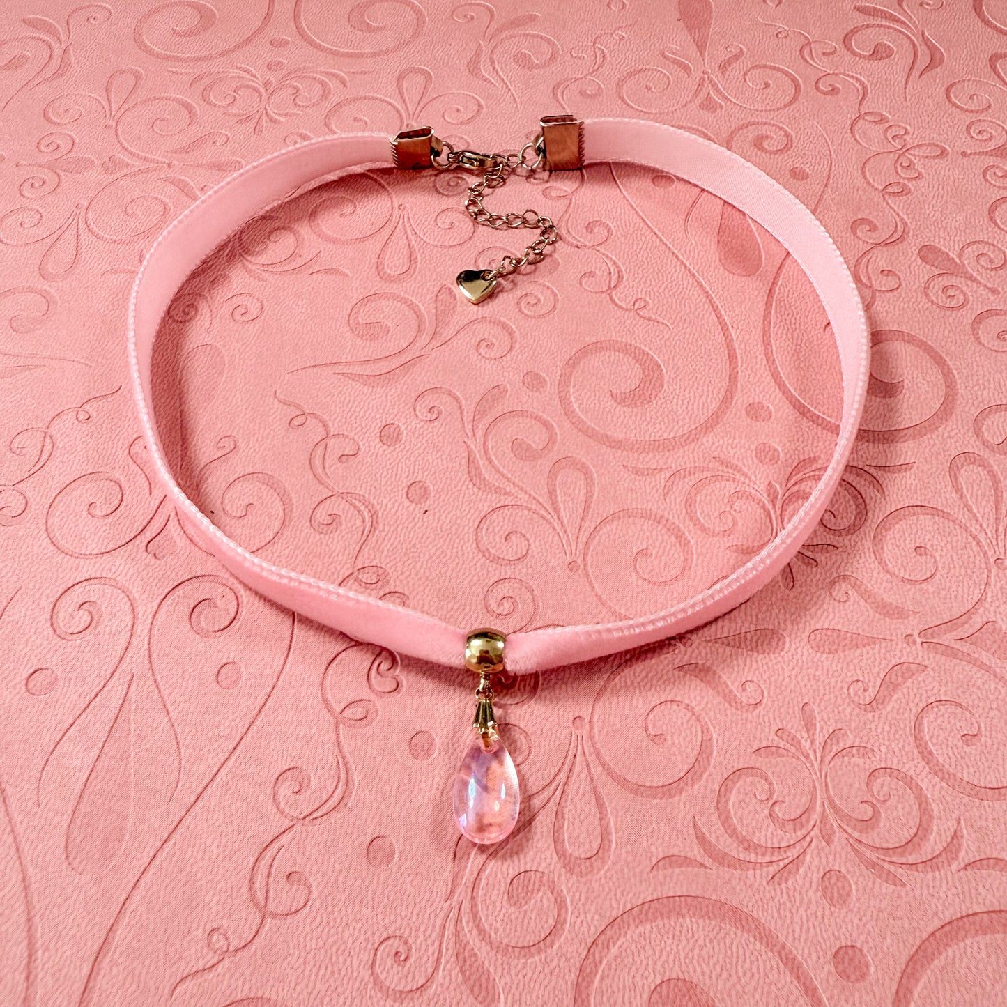 Pastel Pink Glass Teardrop Velvet Choker Necklace