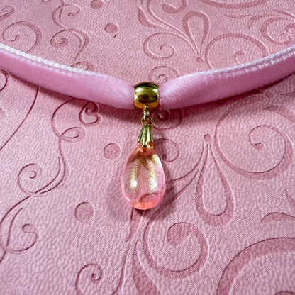 Glass Teardrop Velvet Choker Necklace – Peach Gold Sparkle