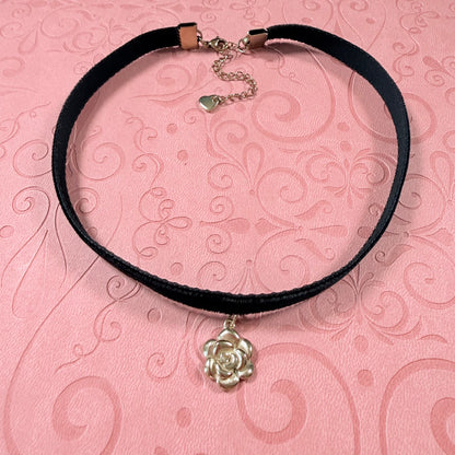 Rose Velvet Choker Necklace