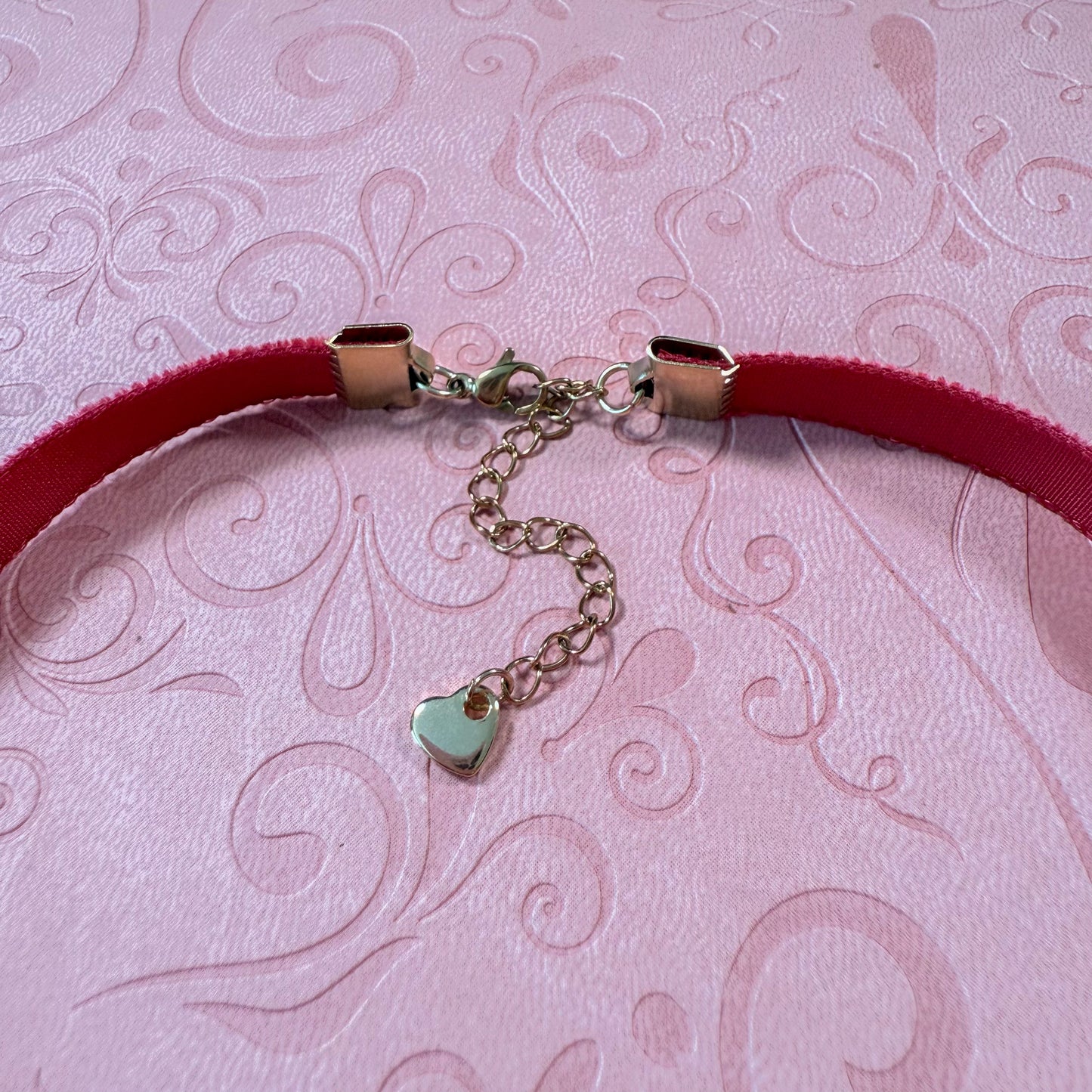 Rose Ember Glass Teardrop Velvet Choker Necklace