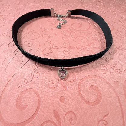 Silver Heart Gem Velvet Choker Necklace