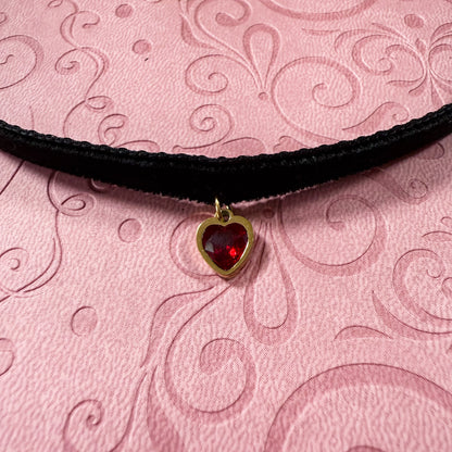 Gold Heart Gem Velvet Choker Necklace