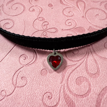 Silver Heart Gem Velvet Choker Necklace