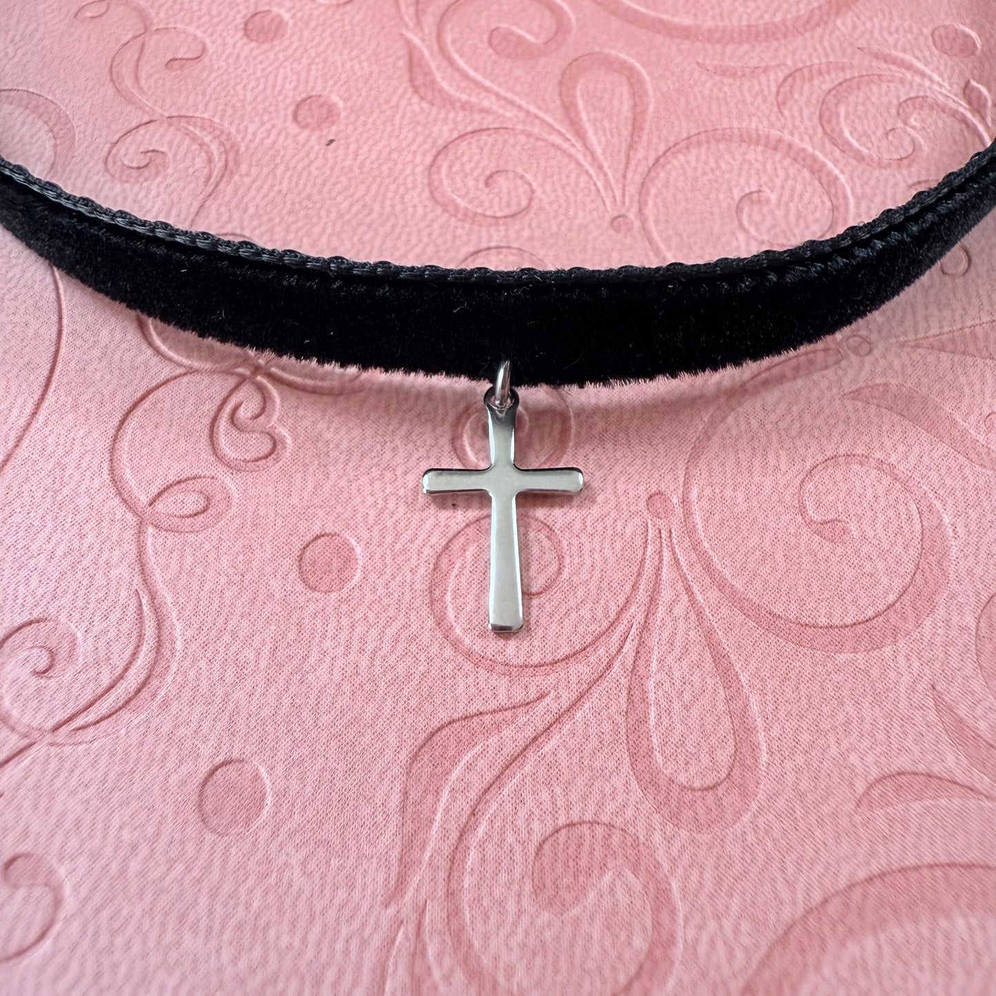 Cross Velvet Choker Necklace