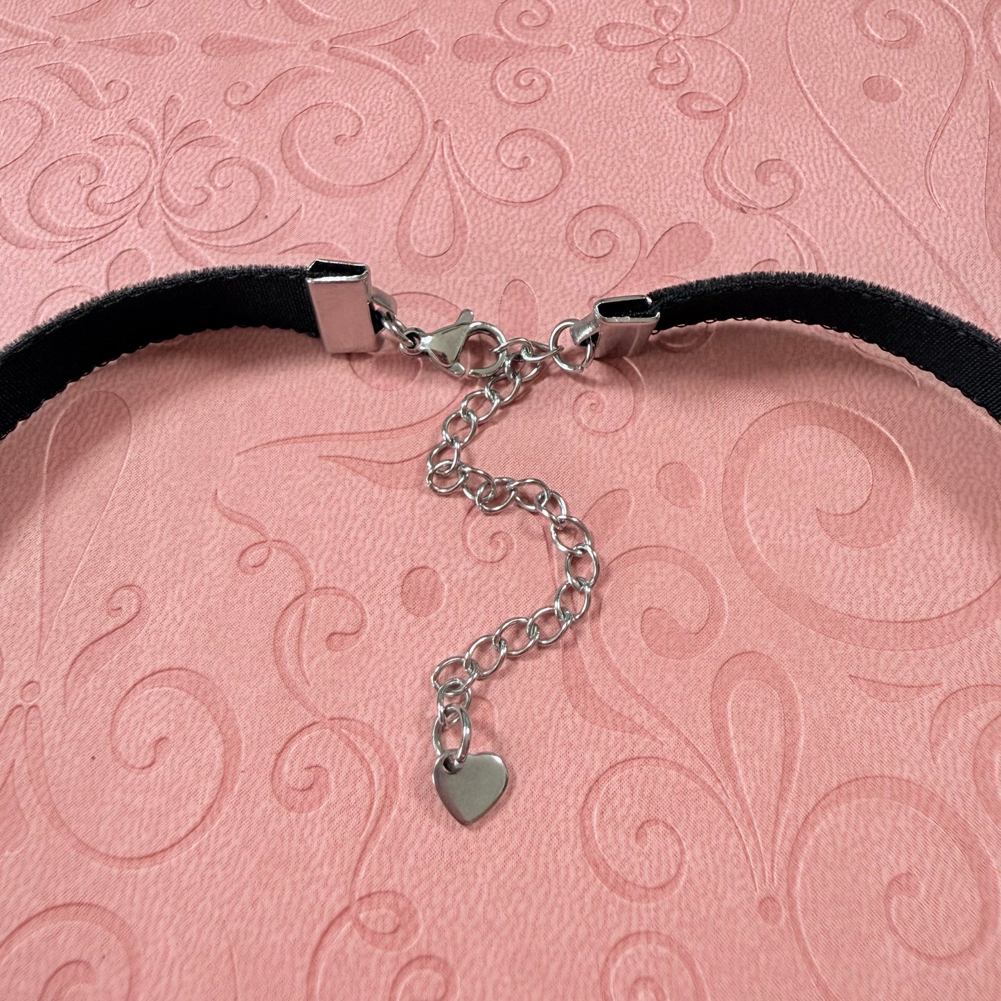 Small Bell Velvet Choker Necklace