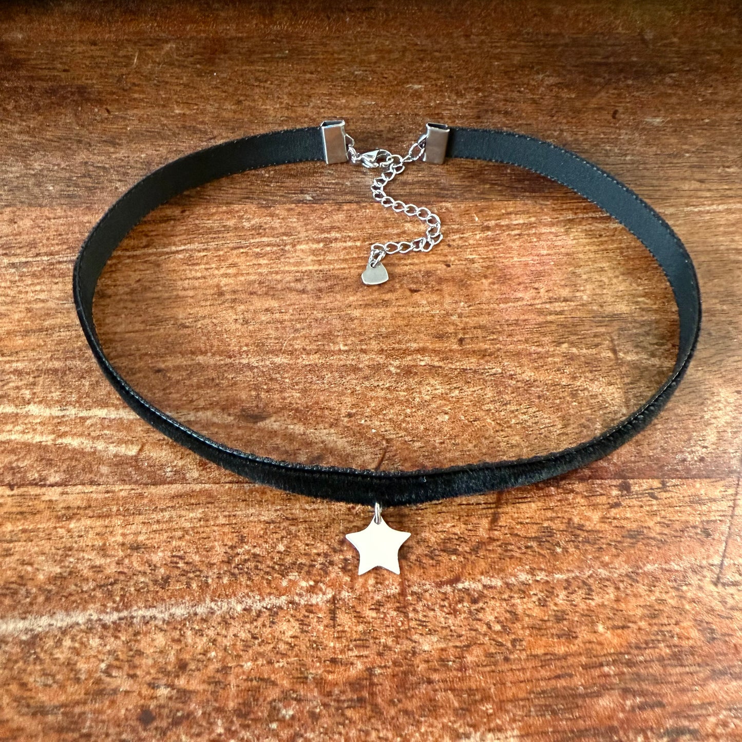 Star Velvet Choker Necklace