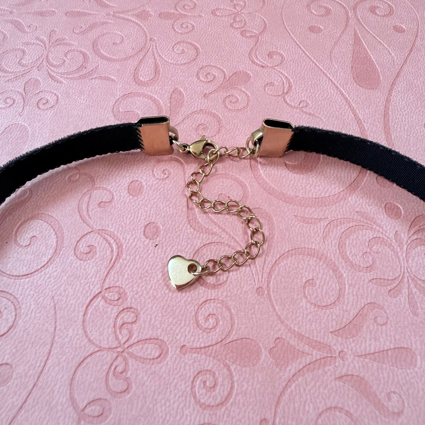 Star Velvet Choker Necklace
