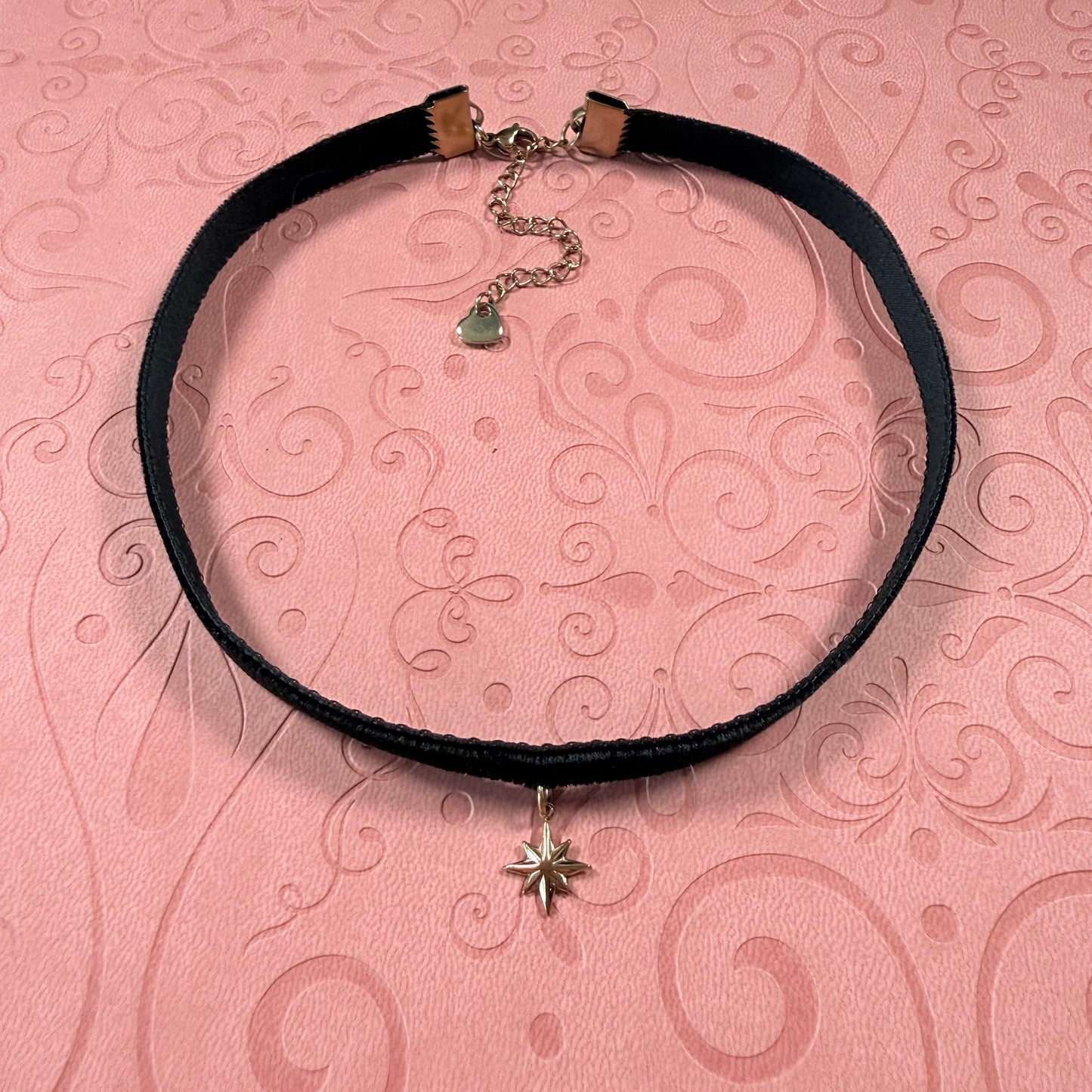 Starburst Velvet Choker Necklace