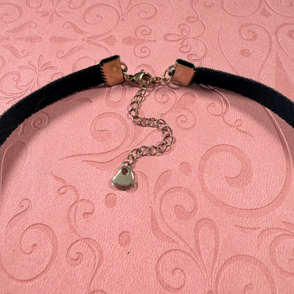 Starburst Velvet Choker Necklace