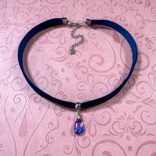 Twilight Violet Glass Teardrop Velvet Choker Necklace
