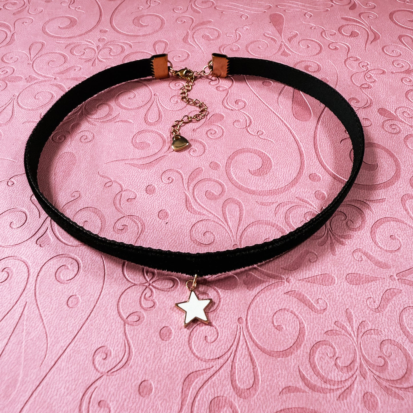 Enamel Star Velvet Choker Necklace